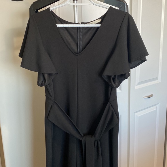 Tash + Sophie Pants - Size Med⭐️Like New Tash + Sophie Elegant Black Wide Leg Jumpsuit. Worn Once